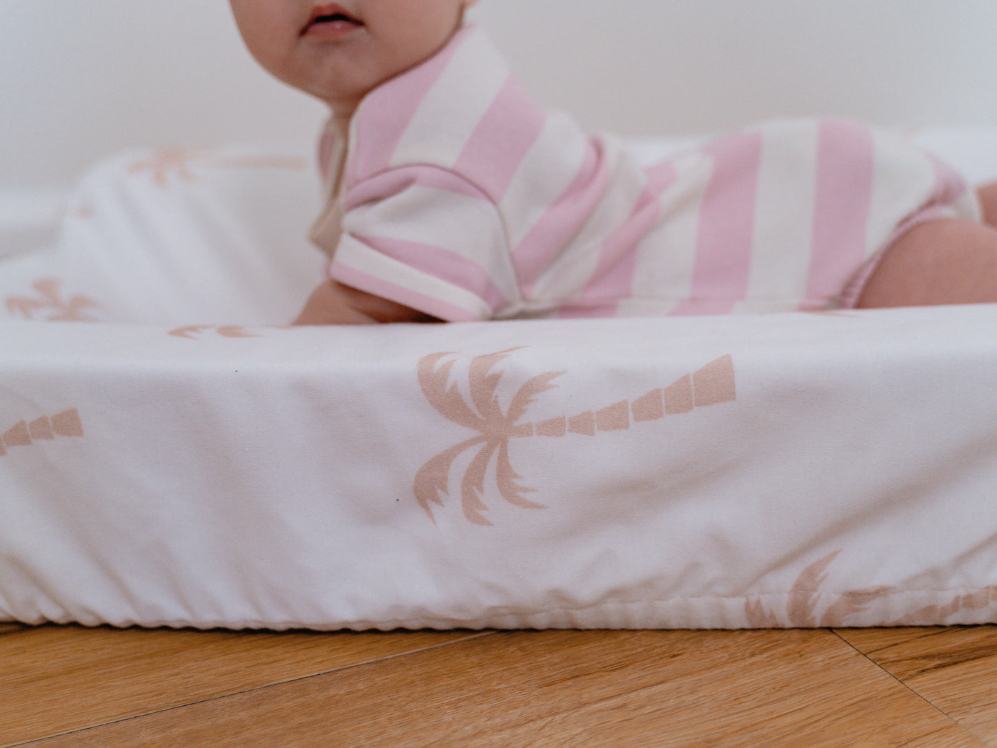 LITTLE PALM CHANGE TABLE COVER/BASSINET SHEET - WATERPROOF