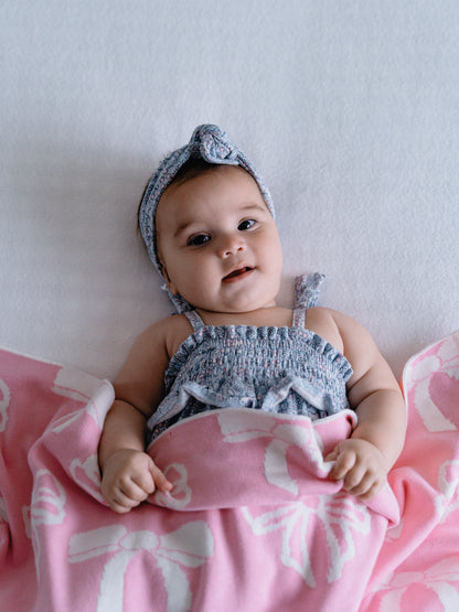 SUGAR BOW - KNITTED BLANKET